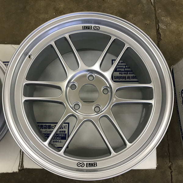 18x9.5 Enkei RPF1 Silver / 5x114.3 / 15mm Offset / 73mm Bore